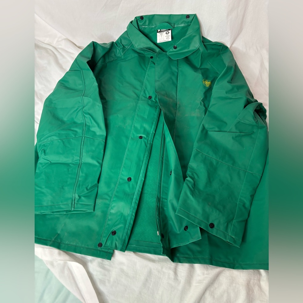 MCR Dominator rainwear men’s sizeM limited flammability jacket safety gear NWT